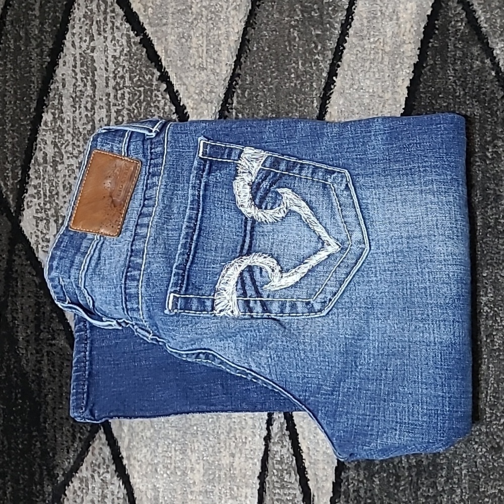 BUCKLE BIG STAR SWEET ULTRA-LOWRISE EMBROIDERED CROP DENIM JEAN